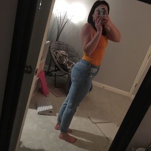 American Eagle Size 4 MOM JEANS